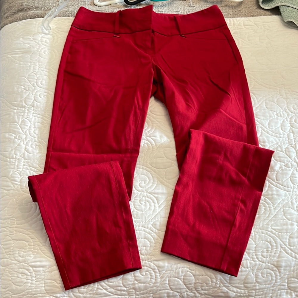 The Limited Red Women's cropped dress Pants size 4